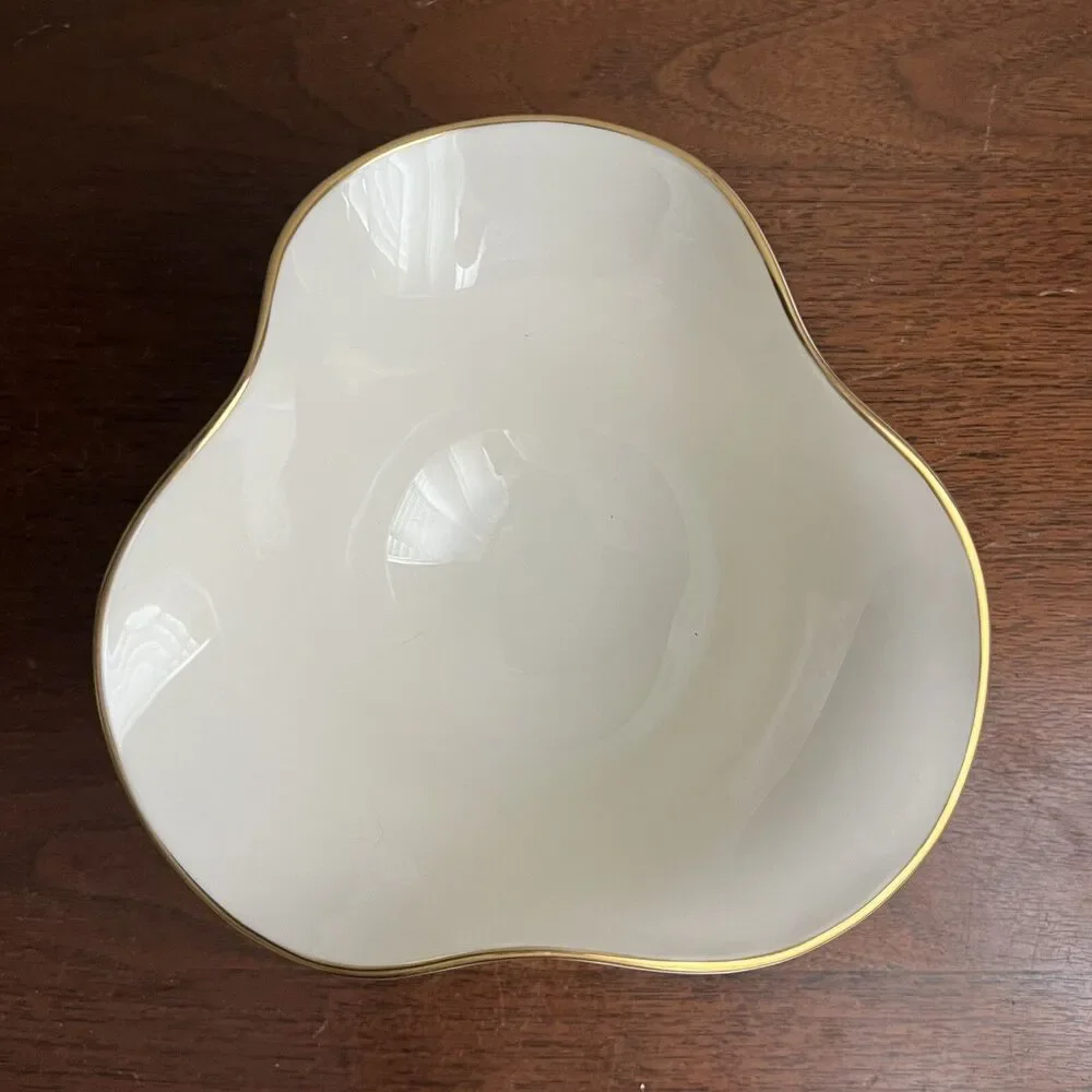 Lenox Small Candy Dish Nut Bowl Gold Trim Scalloped Dish Made in USA 5.5